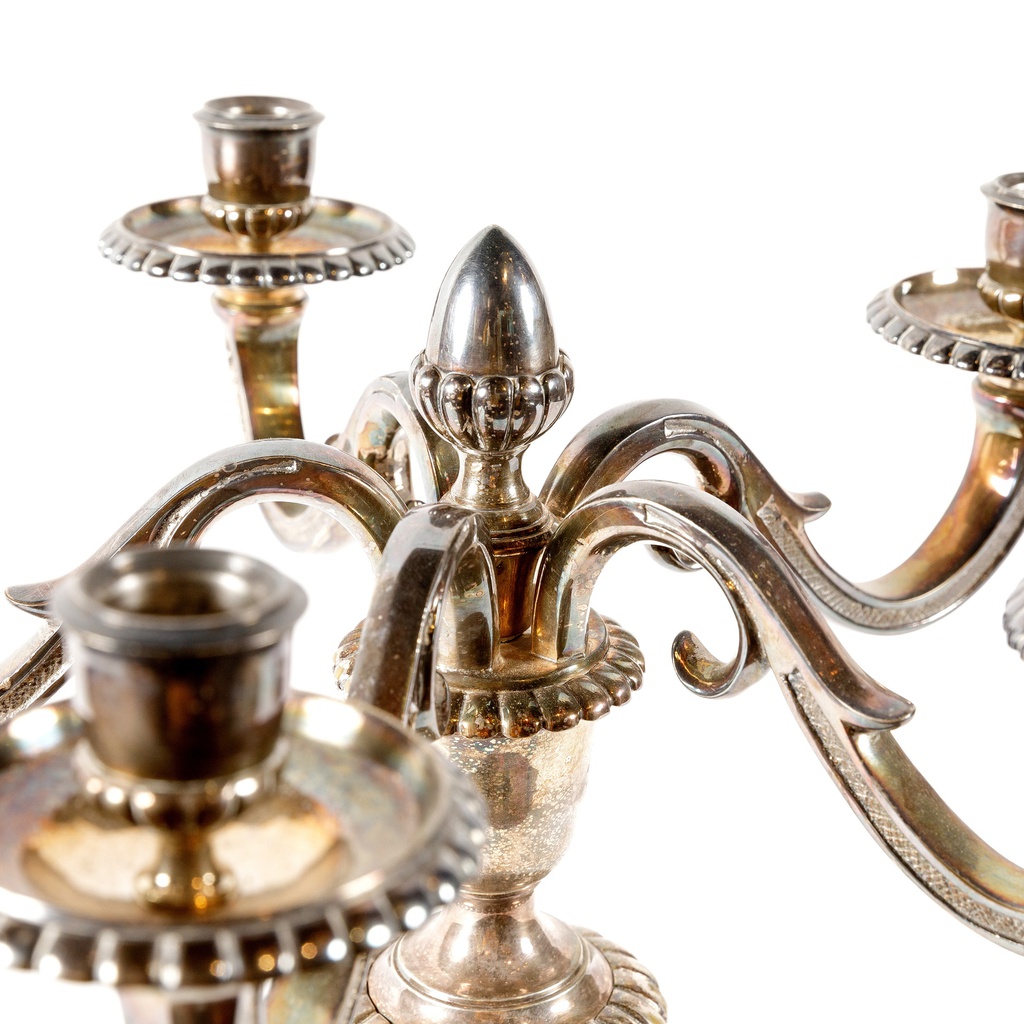 Silverplated-candlesticks-pasidabruotos-zvakides-6.jpg