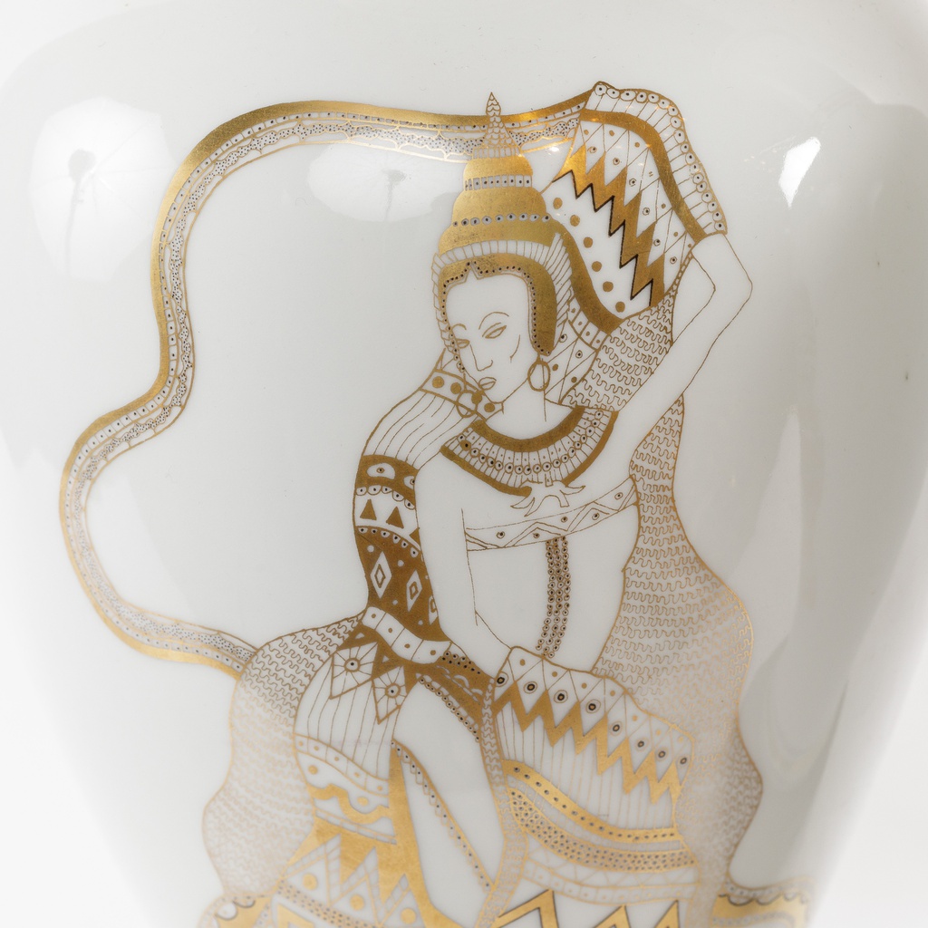 Porcelain-vases-porcelianines-vazos-4.JPG