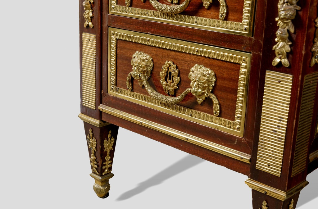 LouisXVI-writing-table-pedestal-desk-rasomasis-stalas-16.jpeg