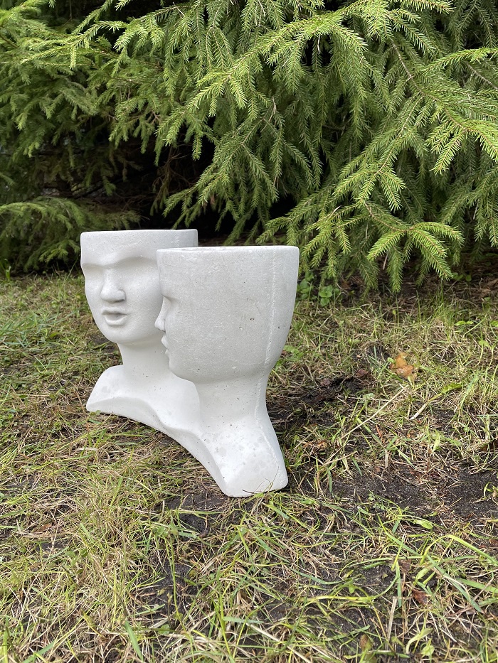 Vaasid aeda skulptuur.JPG