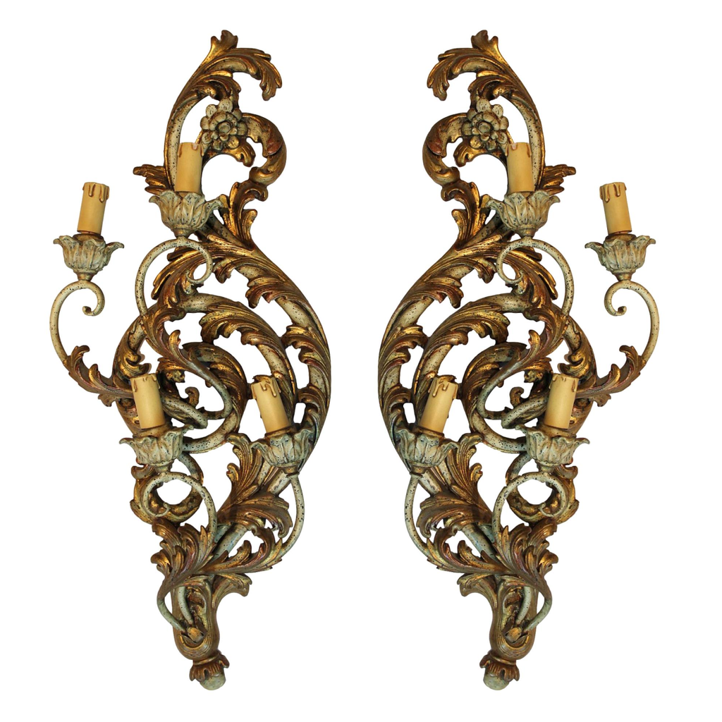 Florentine-Giltwood- Antique-Wall Lights-mediniai-sieniniai-sviestuvai-1.png