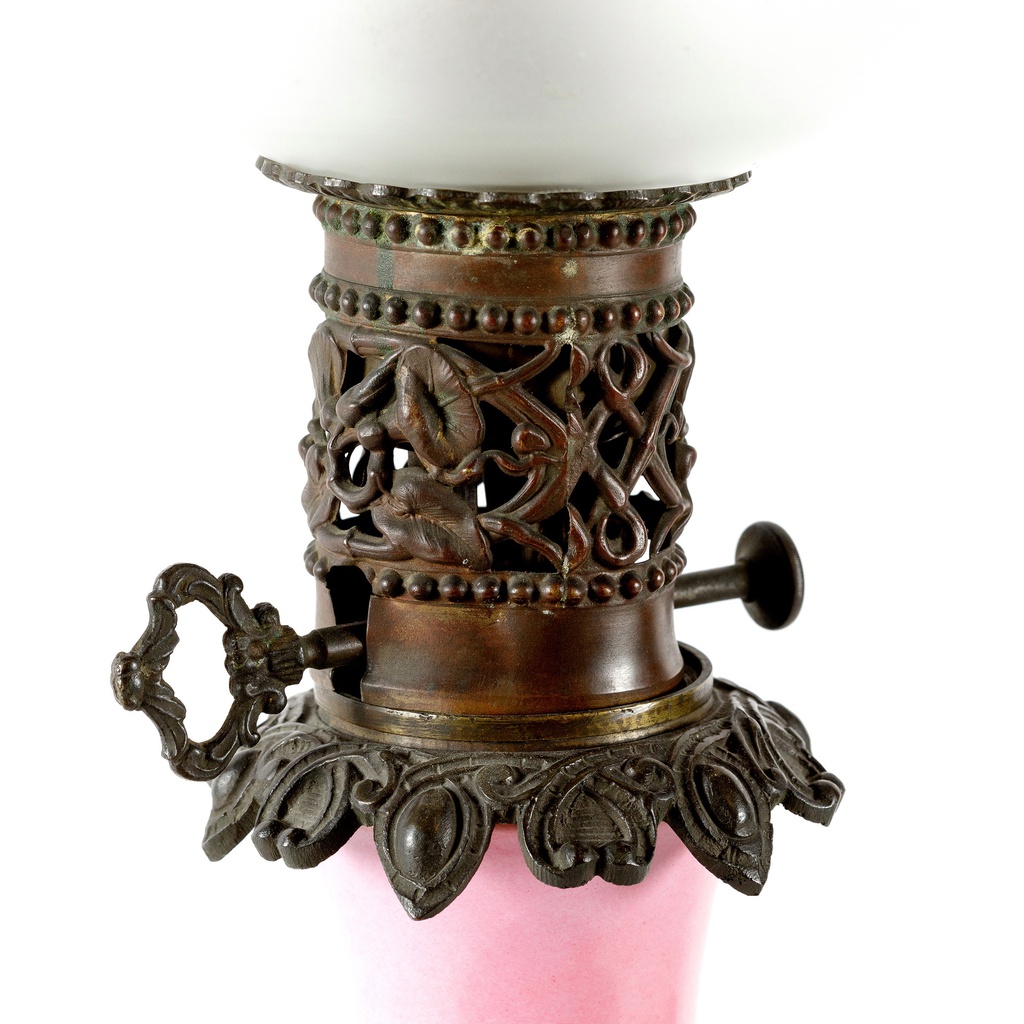 NapoleonIII-kerosene-lamps-zibalines-lempos-5.jpg