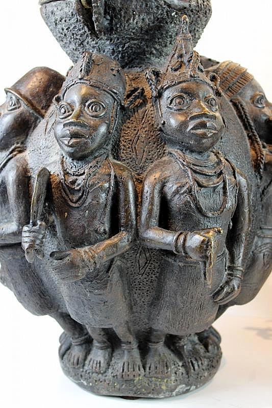 African-Benin-bronze-vases-bronzines-vazos-17.jpg