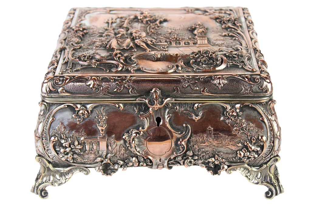 Jewelry-Box-Silverplated-Copper-pasidabruota-dezute-3.jpeg