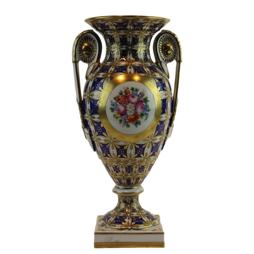 Gold-gilded-porcelain-vase-porcelianine-vaza-1.png
