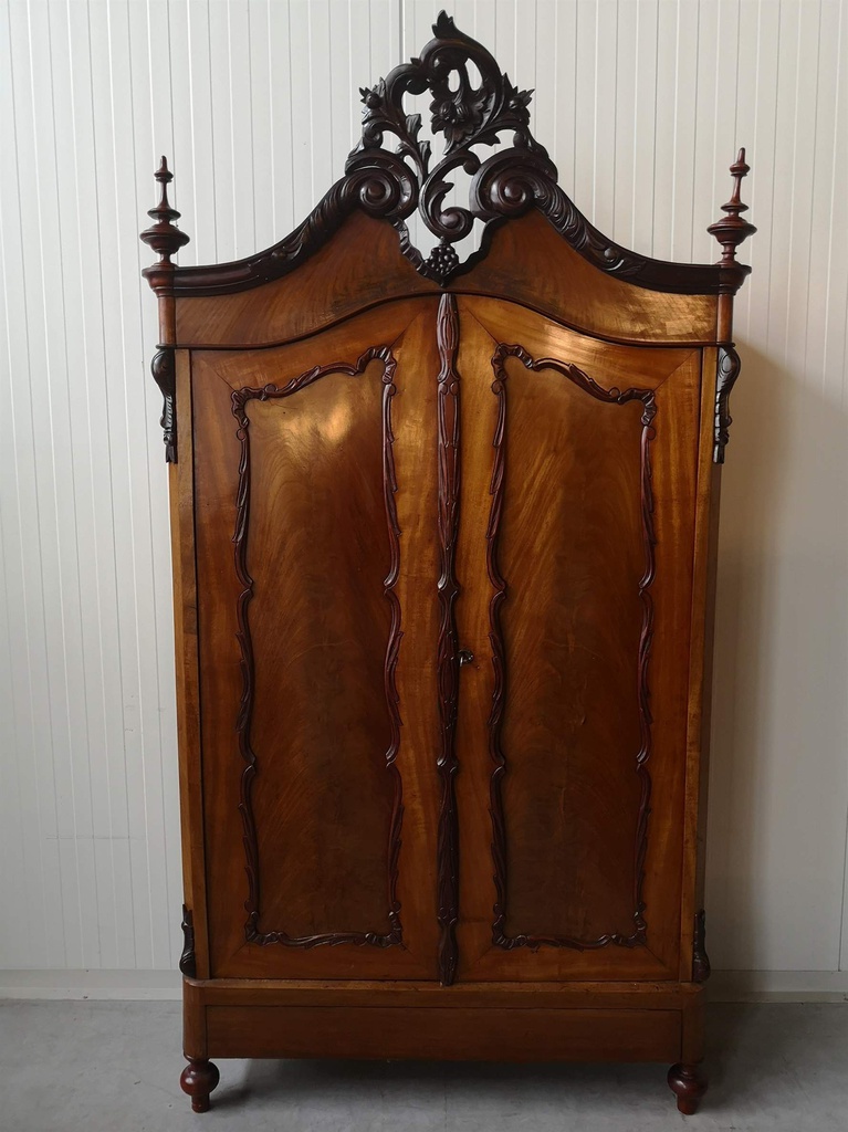 Wardrobe