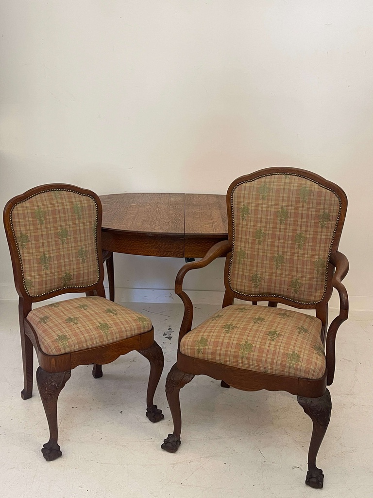 Dining table and chairs (10 pcs)