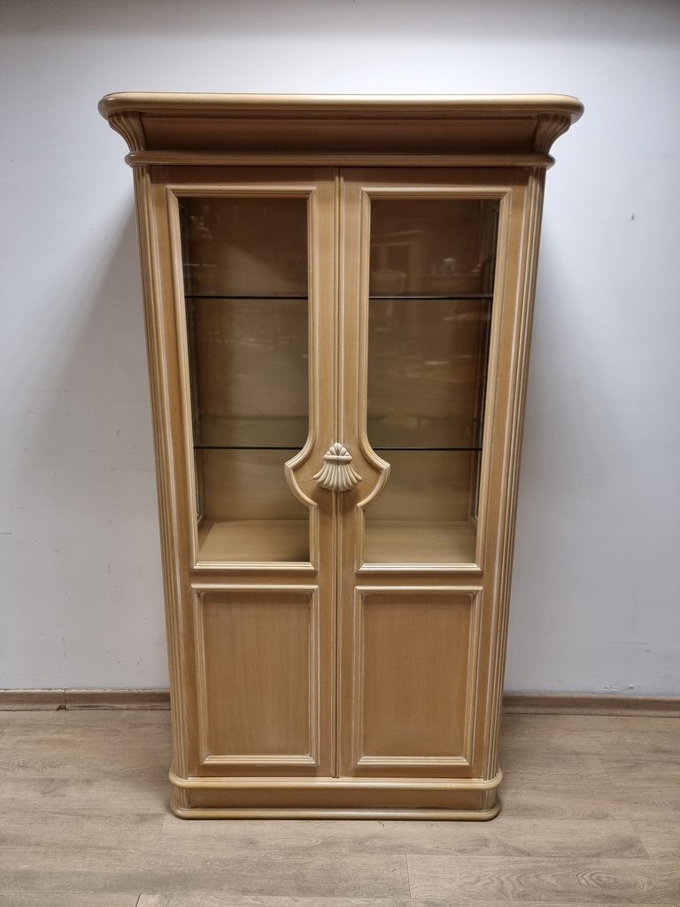 Showcase Cabinet