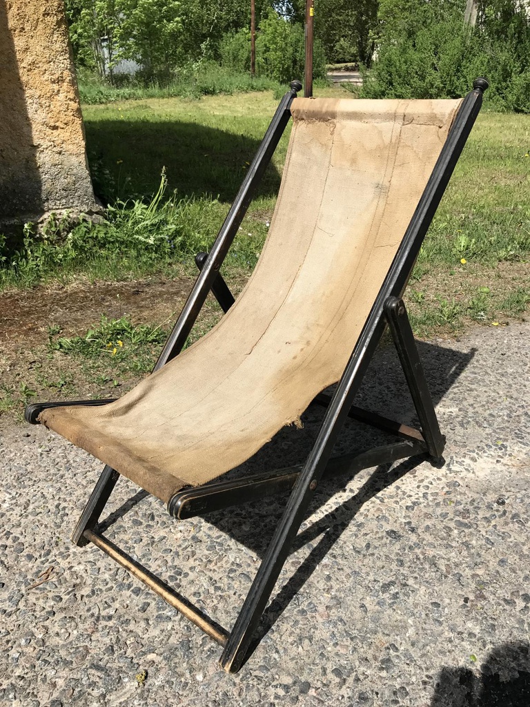 Reclining Chair