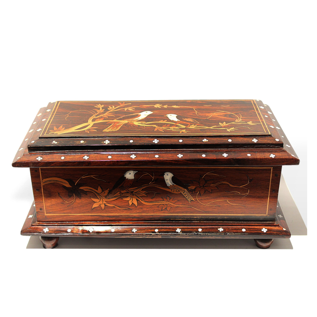 Jewelry box