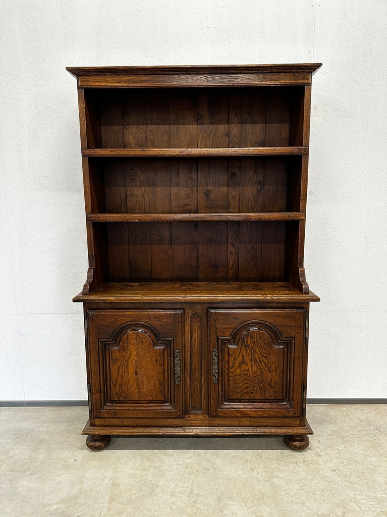 Shelf with Cabinet