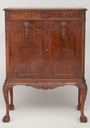 Serving cabinet